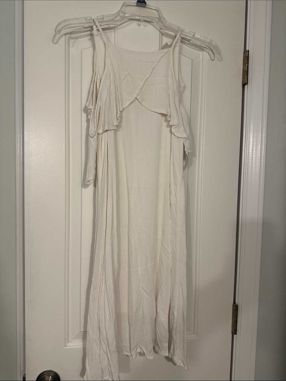 Women’s Cream Cold-Shoulder Short Dress